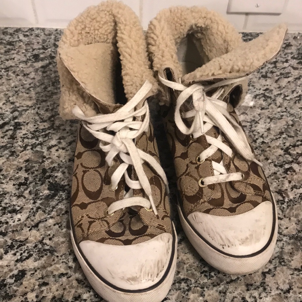 Last chance Coach hightop shoes size 9.5